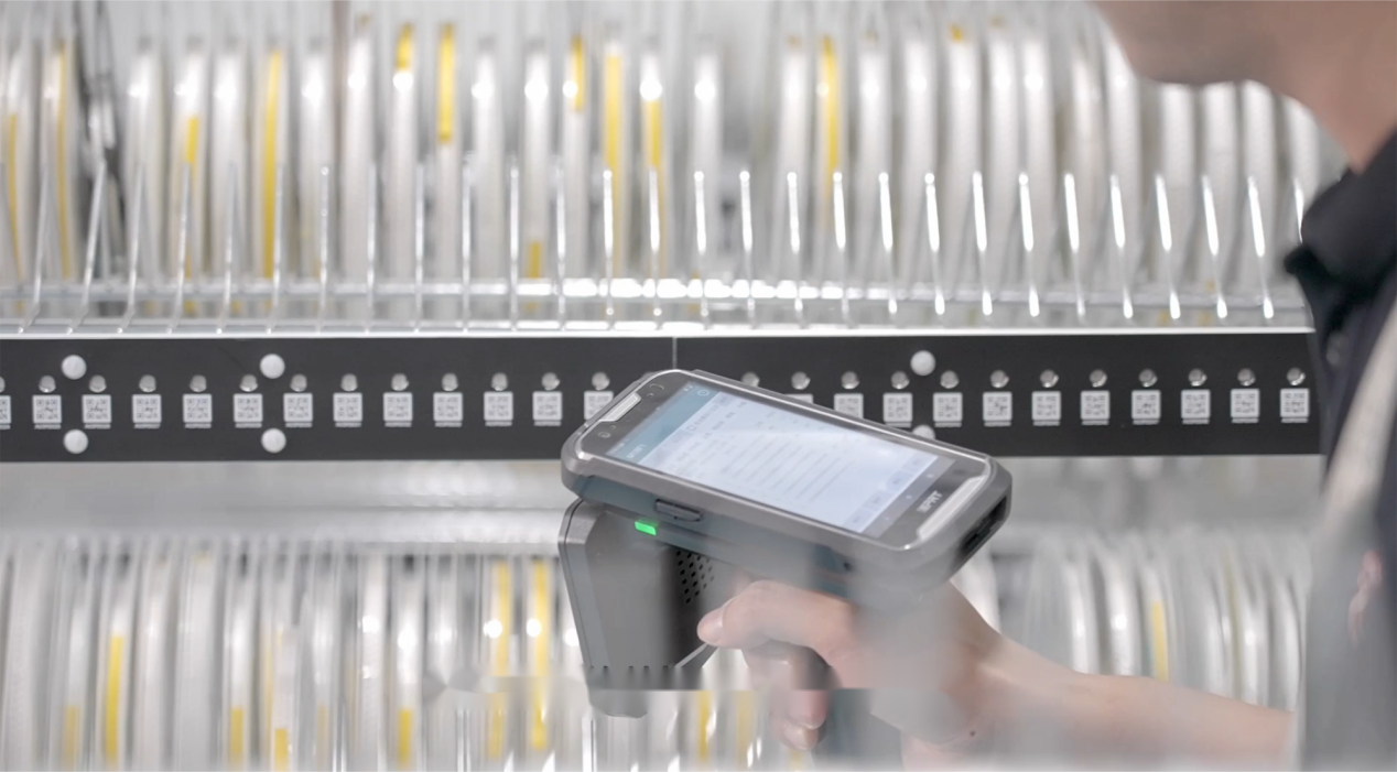 手持RFID 手持RFID